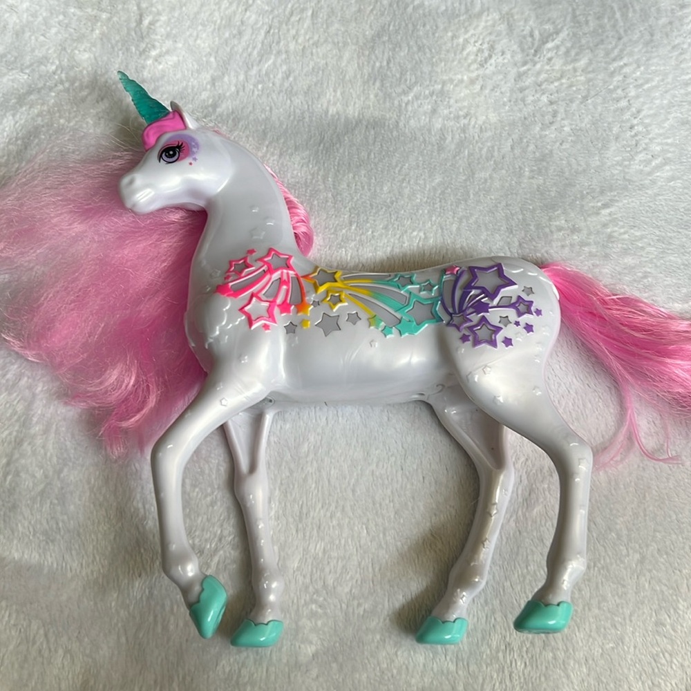 Barbie Dreamtopia Brush n Sparkle  Unicorn